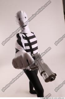 JIRKA MORPHSUIT WITH GUN